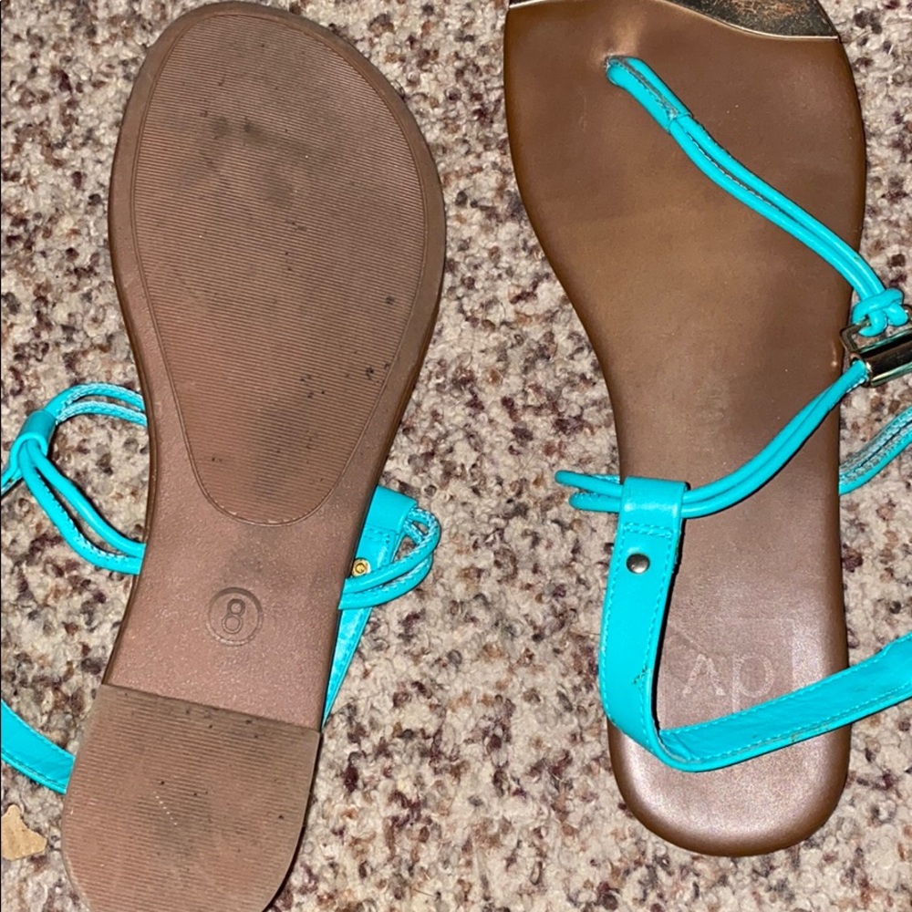 Sandals - Picture 3 of 3